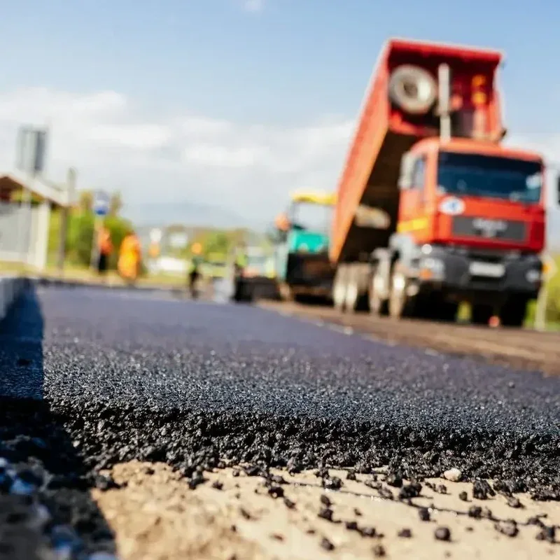 Projeto de Pavimento Flexível em Araraquara: Desempenho Sob o Solo Laterítico Regional